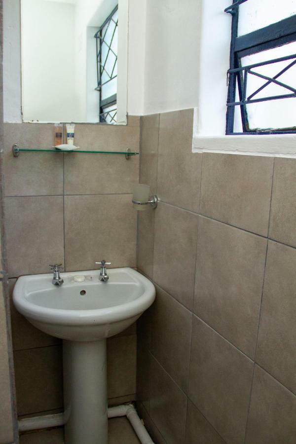 Horizon Inn Harare Exterior photo